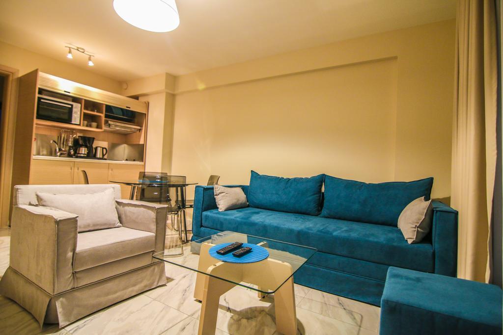 Ofrynio Deluxe Apartments Ofrínion Eksteriør billede